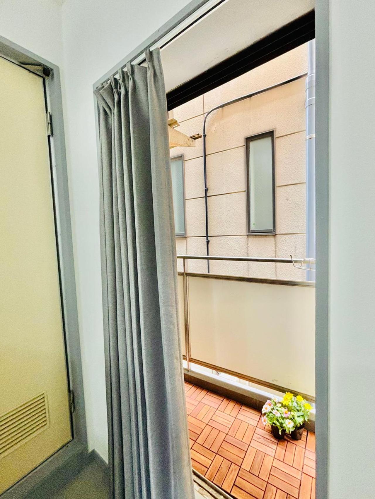 Апартаменты Glou Shinjuku Family Токио Экстерьер фото
